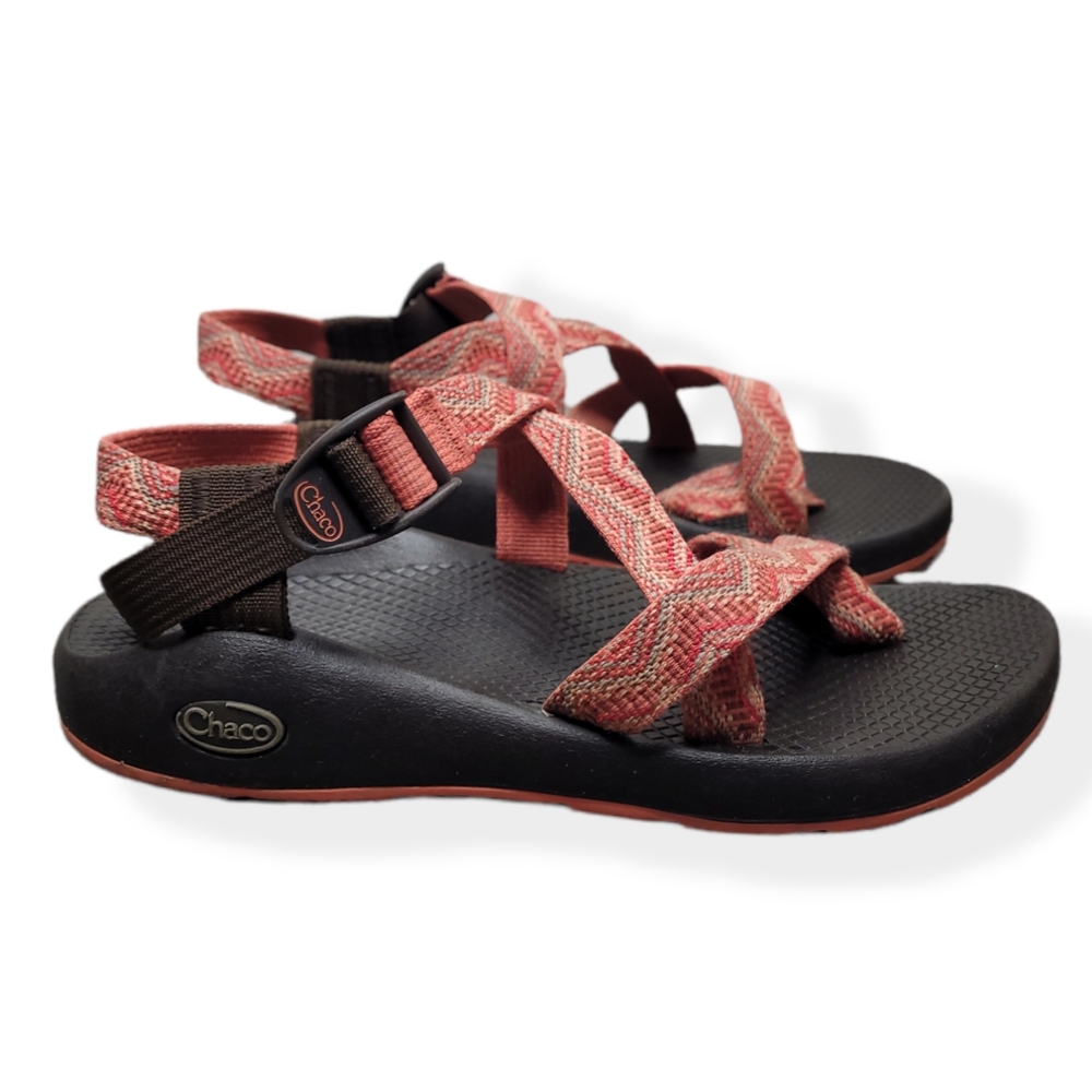 Chaco Z2 Classic Sport Sandals Vibram Sole Beaded Rose Design